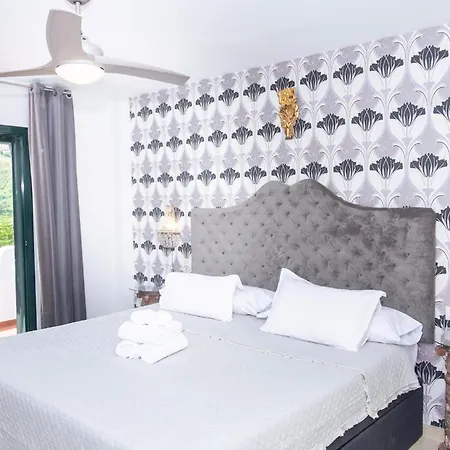 Arroyo Andaluz Villa *